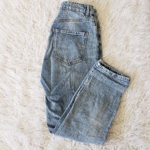 Dynamite 25 light wash mom jeans